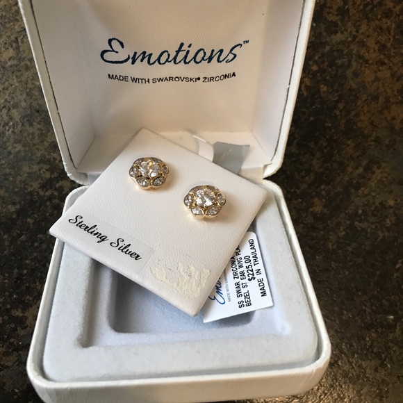 Emotions Jewelry Emotions Swarovski Zirconia Stud Earrings Poshmark
